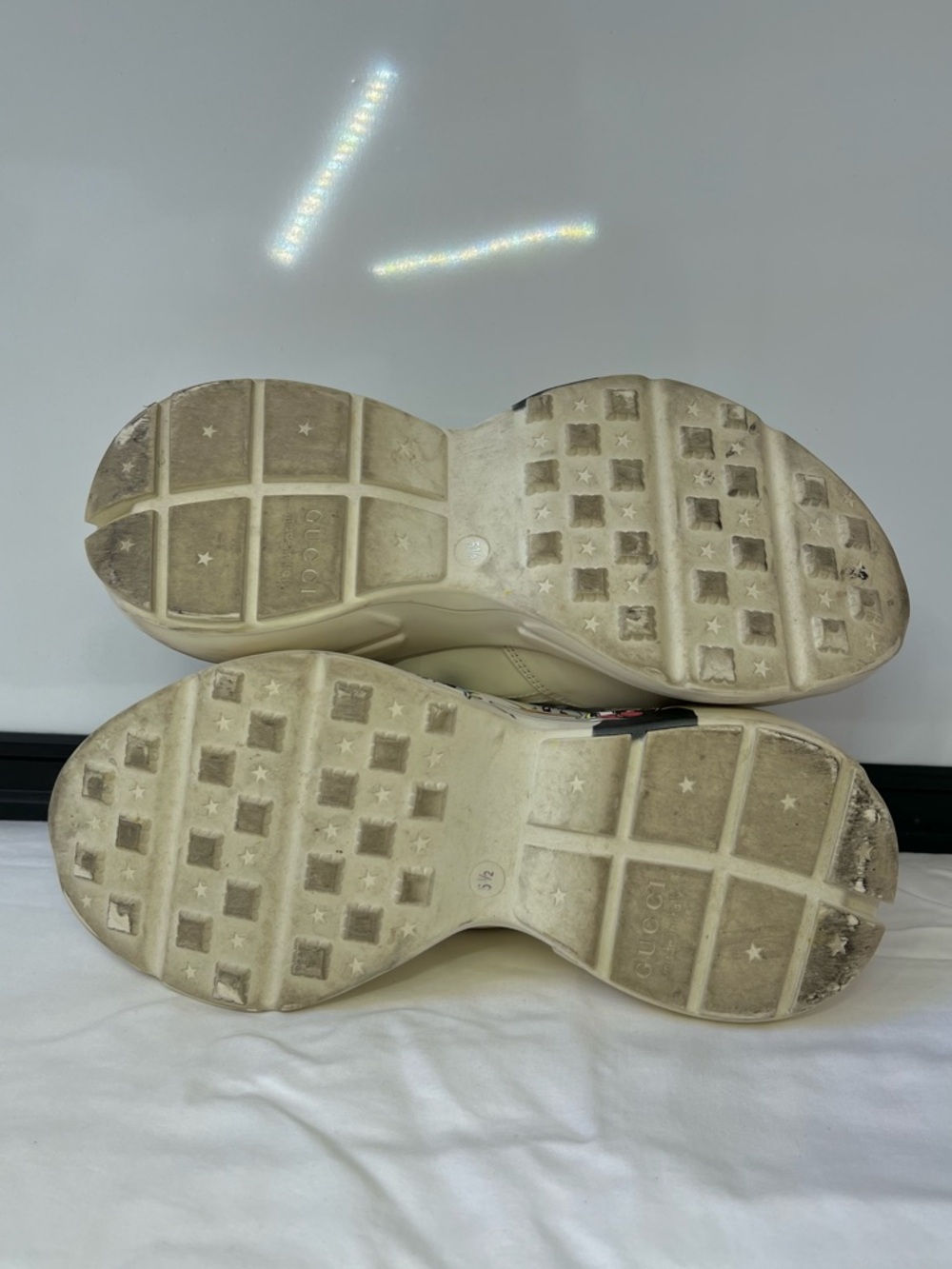 Gucci x Disney Rhyton “Donald Duck Flash” Leather Chunky Sneakers Size 8 - Picture 12 of 14